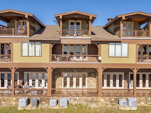 2nd image of 75B Oasis Ln