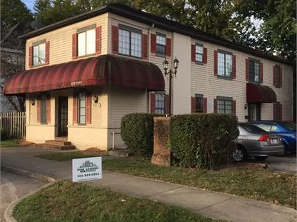 1017 20th St #4, Huntington, WV 25703