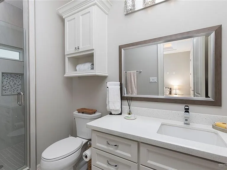 2608 Arroyo Ave — Photo 18