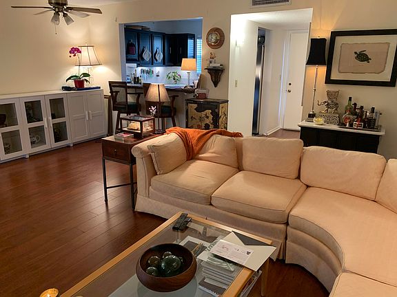 5th image of 705 Lori Dr APT 215