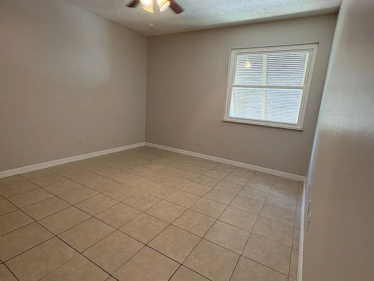 140 Orchid Woods Ct #7D — Photo 14
