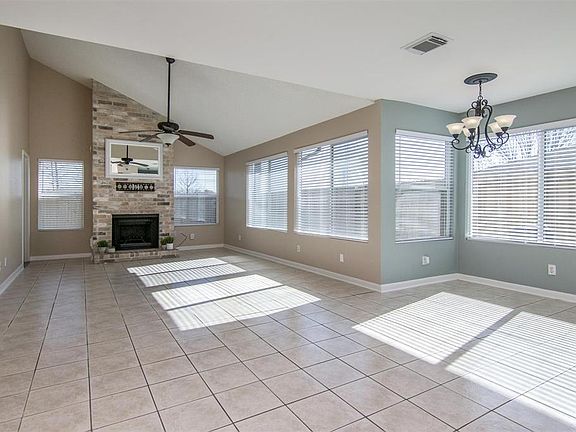 Spacious living room.