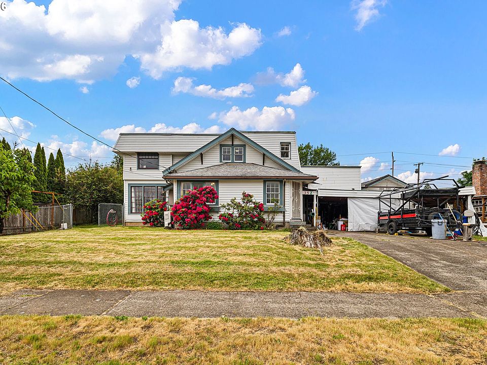 1st image of 352 Ruby Ave