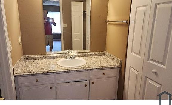 5th image of 3575 Oakvale Rd APT 413
