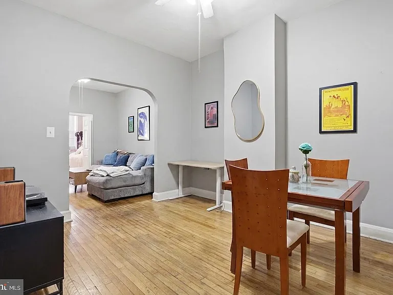 1412 Light St #2 — Photo 6