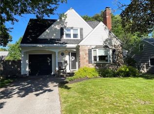 215 Breakspear Rd, Syracuse, NY 13219
