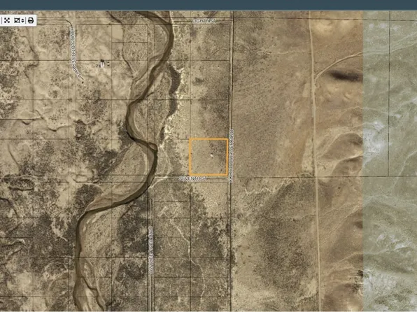 7th St, Elko, NV 89801