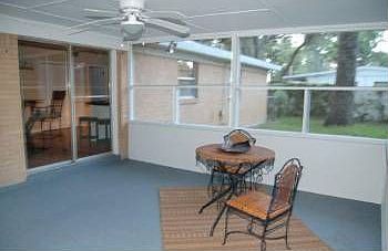 2nd image of 320 Suzanne Dr