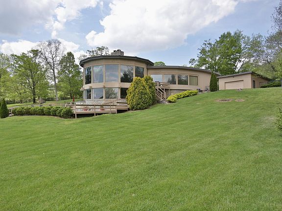 2nd image of 317 Ash Ave