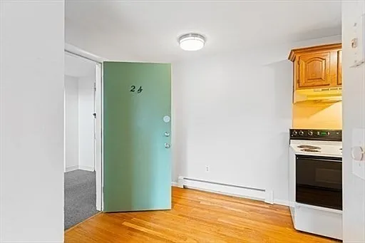 295 Main St #24