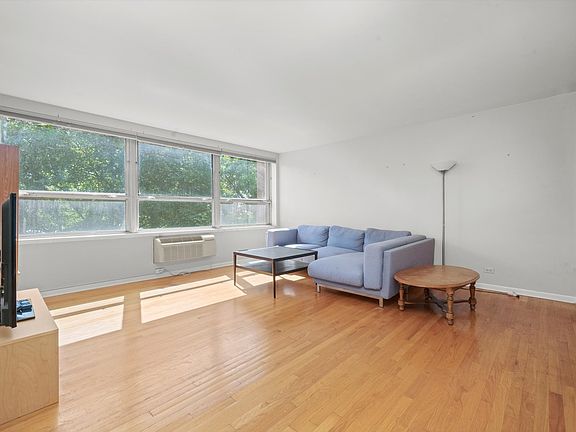 3rd image of 5530 S South Shore Dr #3A