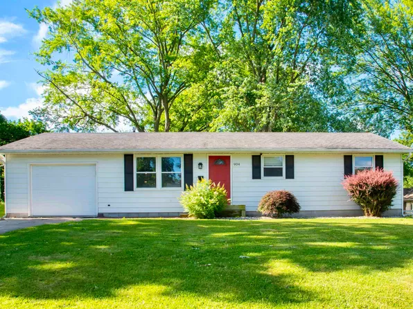 904 Carlin Pl, Angola, IN 46703