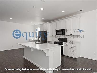 3rd image of 2103 N Wallflower Dr