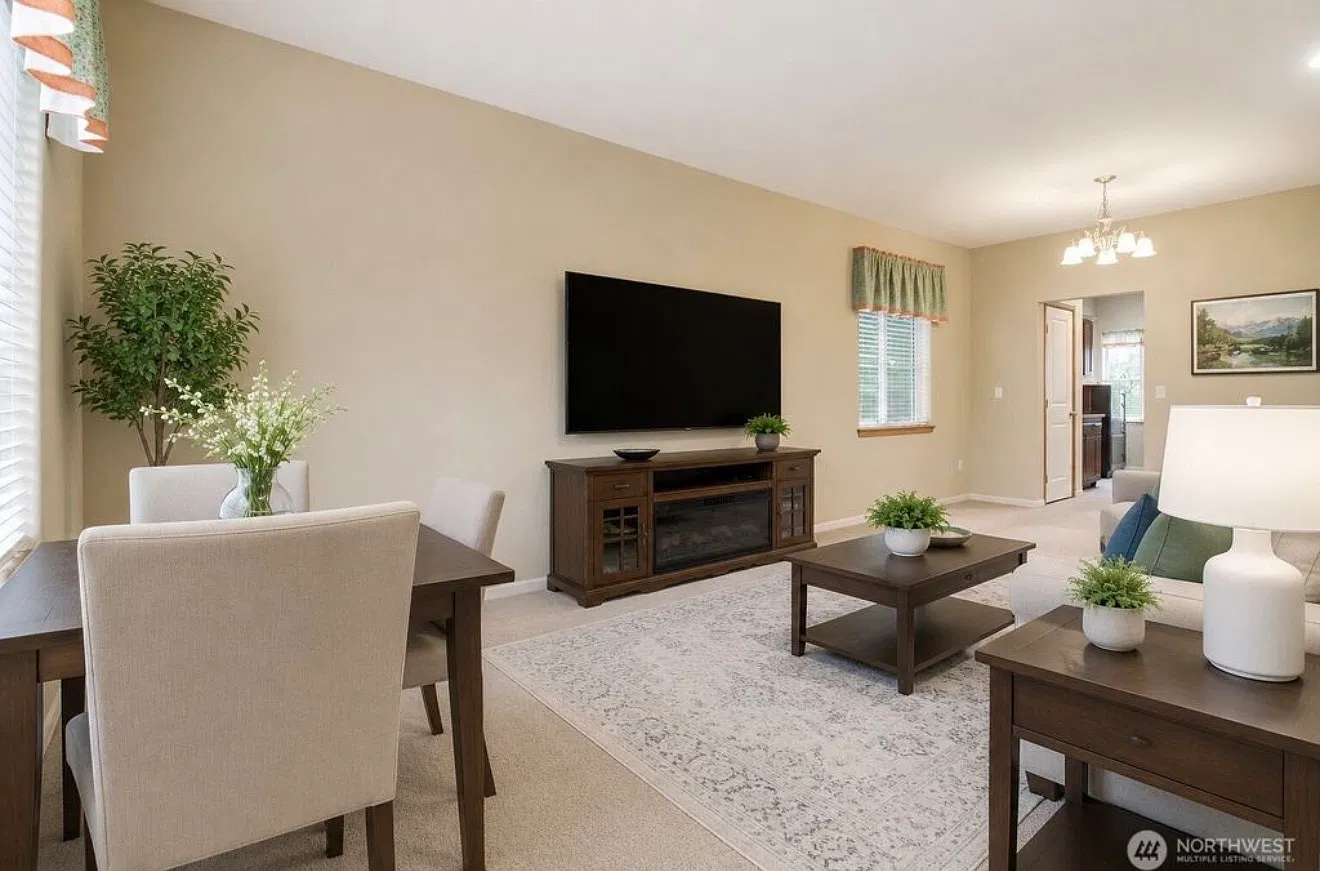 4 bed, 2.5 bath, 2057 sqft, $3,200 — Photo 1