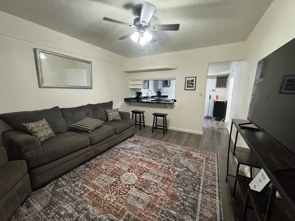 2741 Angel Rock Rd, Moab, UT 84532