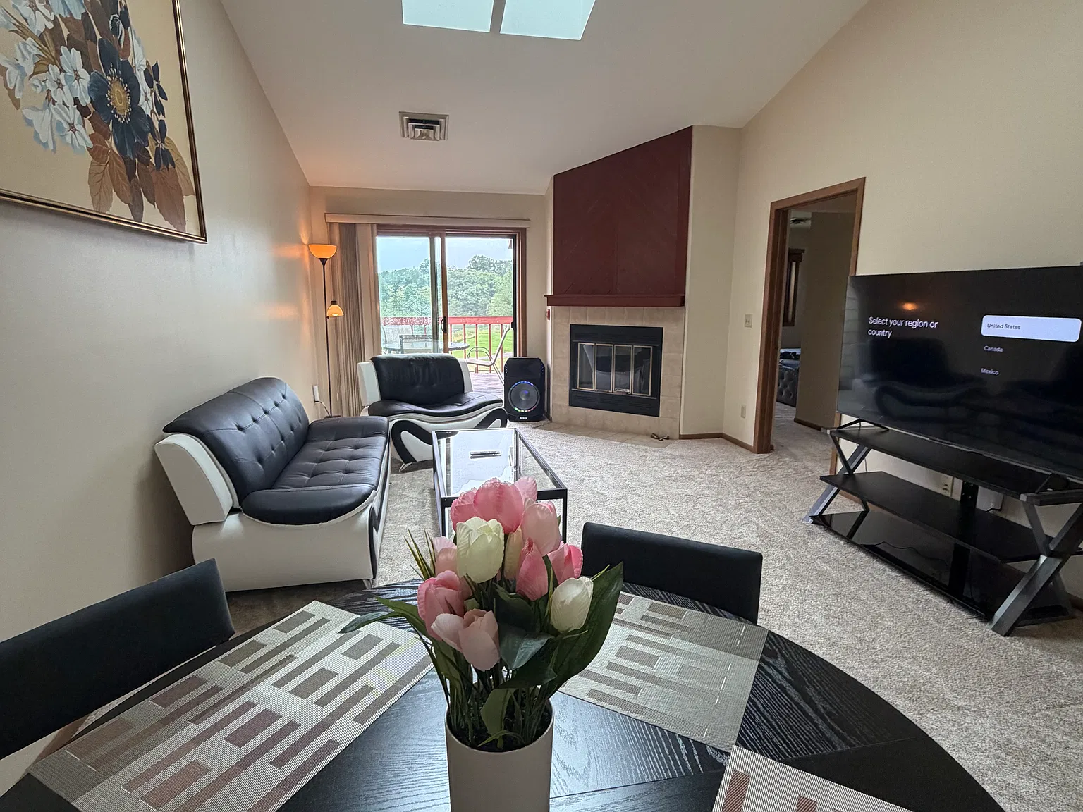 2 bed, 1310 sqft, $1,970 — Photo 1