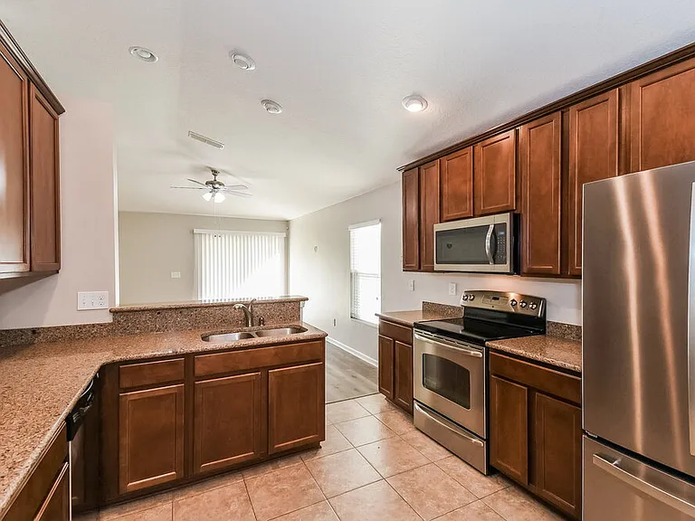 133 N Aberdeenshire Dr — Photo 8