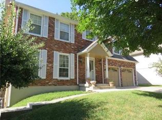 10005 W 50th Ter, Merriam, KS 66203