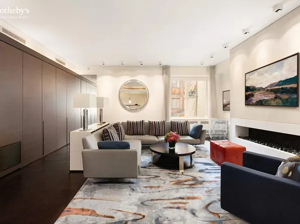 15 East 70th Street image 2 of 9