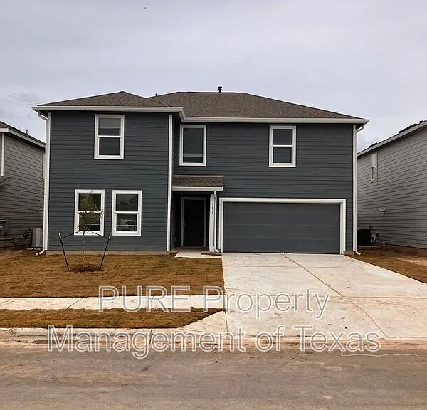 313 Stratus Ln — Photo 1