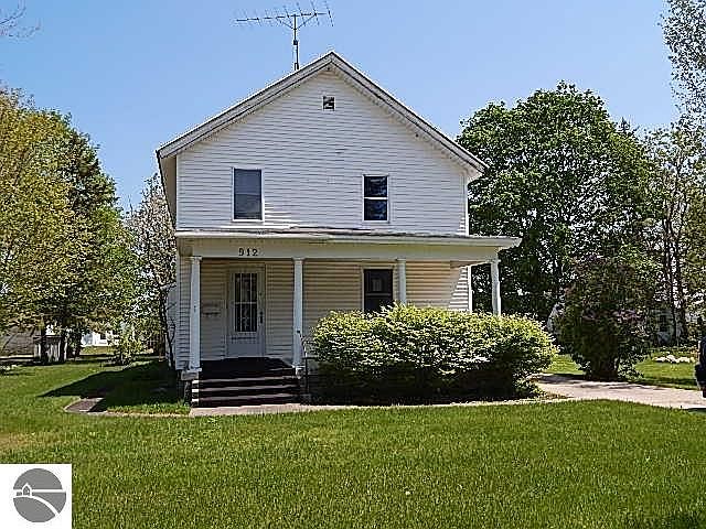 1st image of 912 Marion Ave