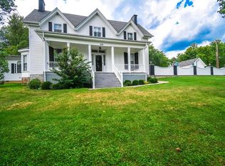 239 Stockwell Ave, Flemingsburg, KY 41041