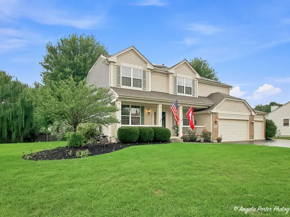 751 Needlegrass Pkwy, Antioch, IL 60002
