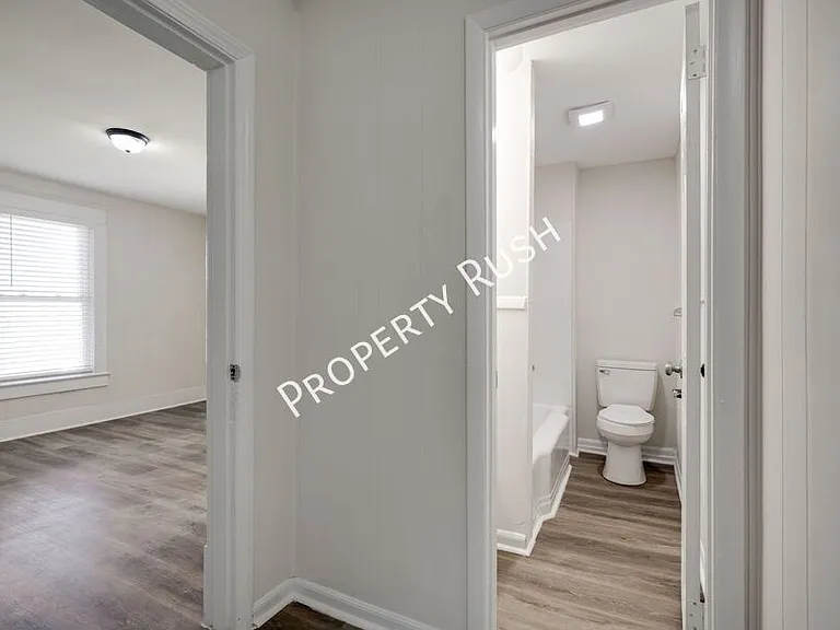 3818 Chandler Ave — Photo 11