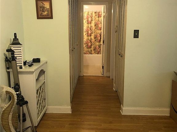 5th image of 25 Glen Hollow Dr #38H