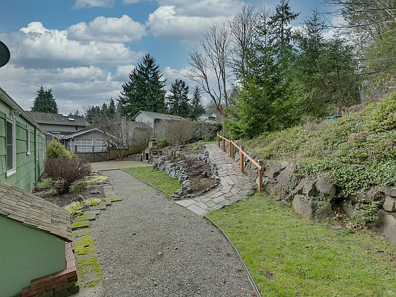 2nd image of 13205 42nd Ave NE