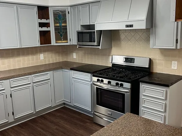 505 Chamberlain St, Corpus Christi, TX 78404