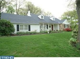 247 Seneca Dr, Malvern, PA 19355