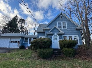 8016 Driftwood Dr, Erie, PA 16511