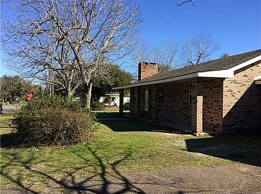 2nd image of 1524 41st Ave