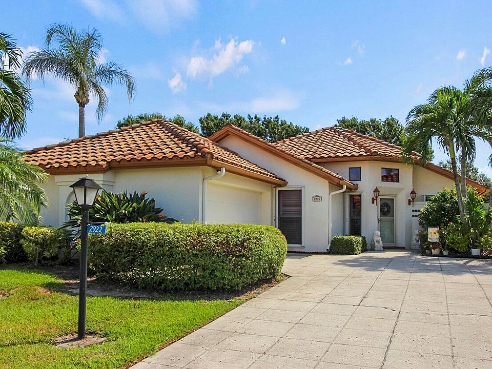 1st image of 2922 SW Mariposa Cir