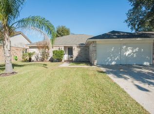 16723 Frigate Dr, Friendswood, TX 77546