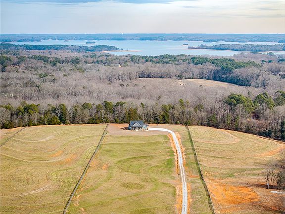 2nd image of 355 Dobbins Rd