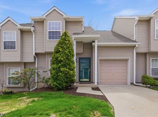 56 Cambridge, Oxford Twp., NJ 07863