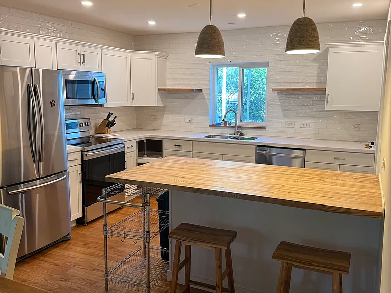1004 Camphor Ln — Photo 8