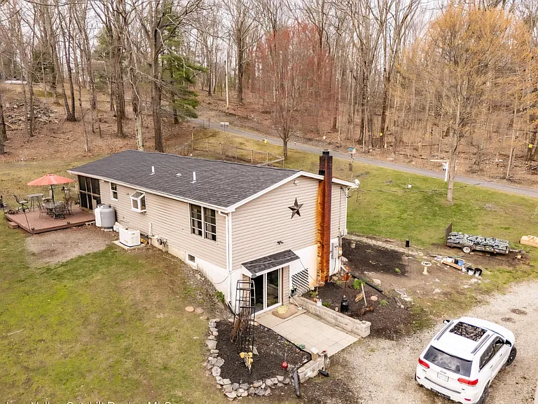 26 Rapp Rd — Photo 43