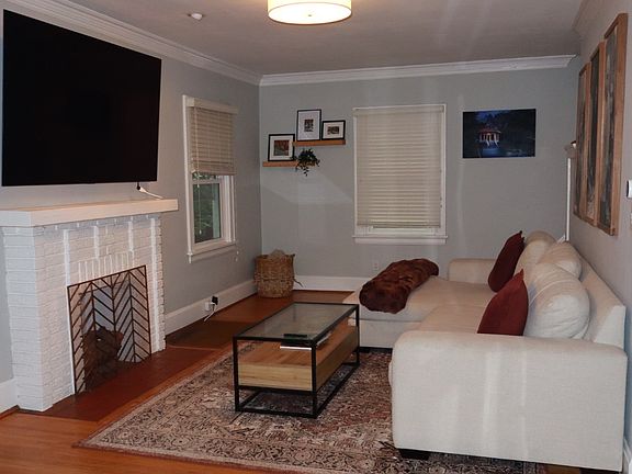 3rd image of 3923 Taylor Ave