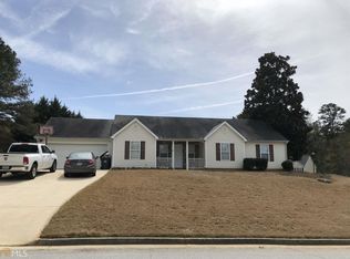 2989 Hampton Oak Ct, Loganville, GA