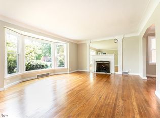 2248 Fenwick Rd, University Heights, OH 44118