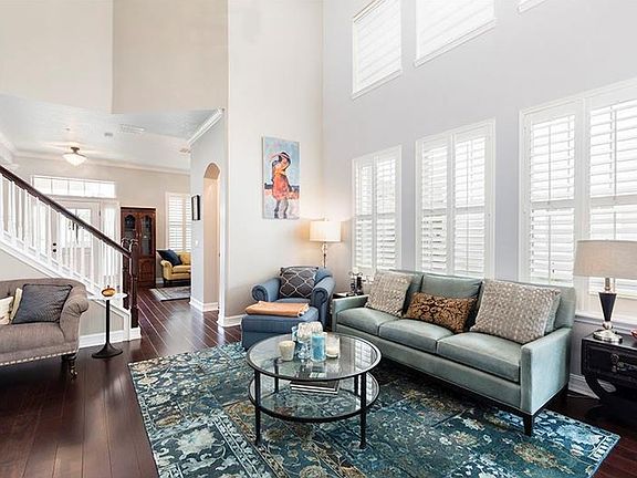 4th image of 3021 Stanfield Ave