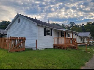 4015 40th St, Nitro, WV 25143