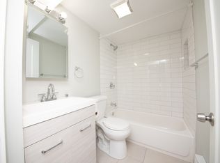 1431 W Flournoy St #G, Chicago, IL 60607