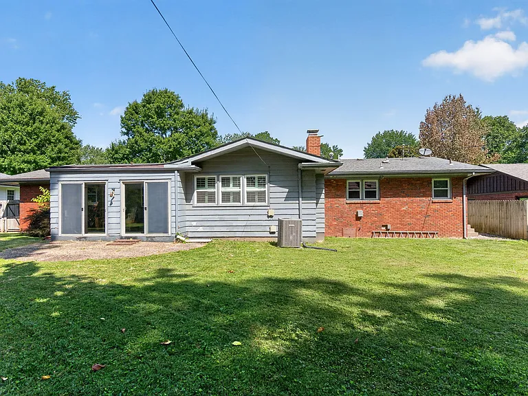 2030 E Greenwood St — Photo 25