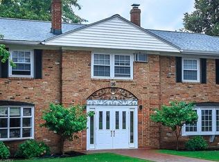 16 Meadowlawn Dr UNIT 3, Mentor, OH 44060