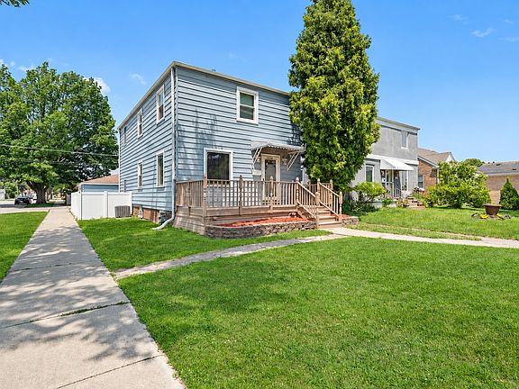 2nd image of 7052 41st St