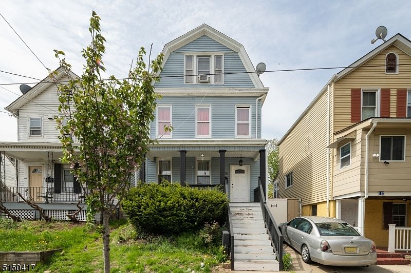 1st image of 110 Suydam St